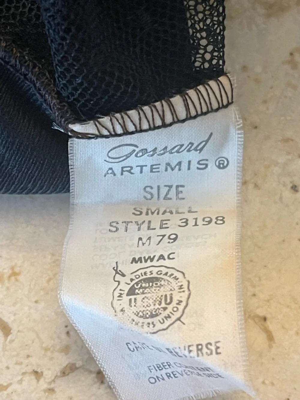 Black Lace GOSSARD ARTEMIS Camisole Union Label Small S Vintage Lingerie Beauty - Picture 12 of 15